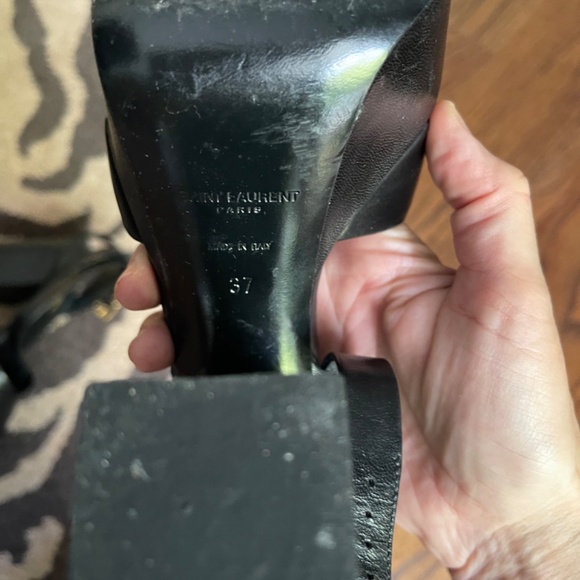 YSL LEATHER PLATFROM SANDALS SIZE 37 - Picture 9 of 10